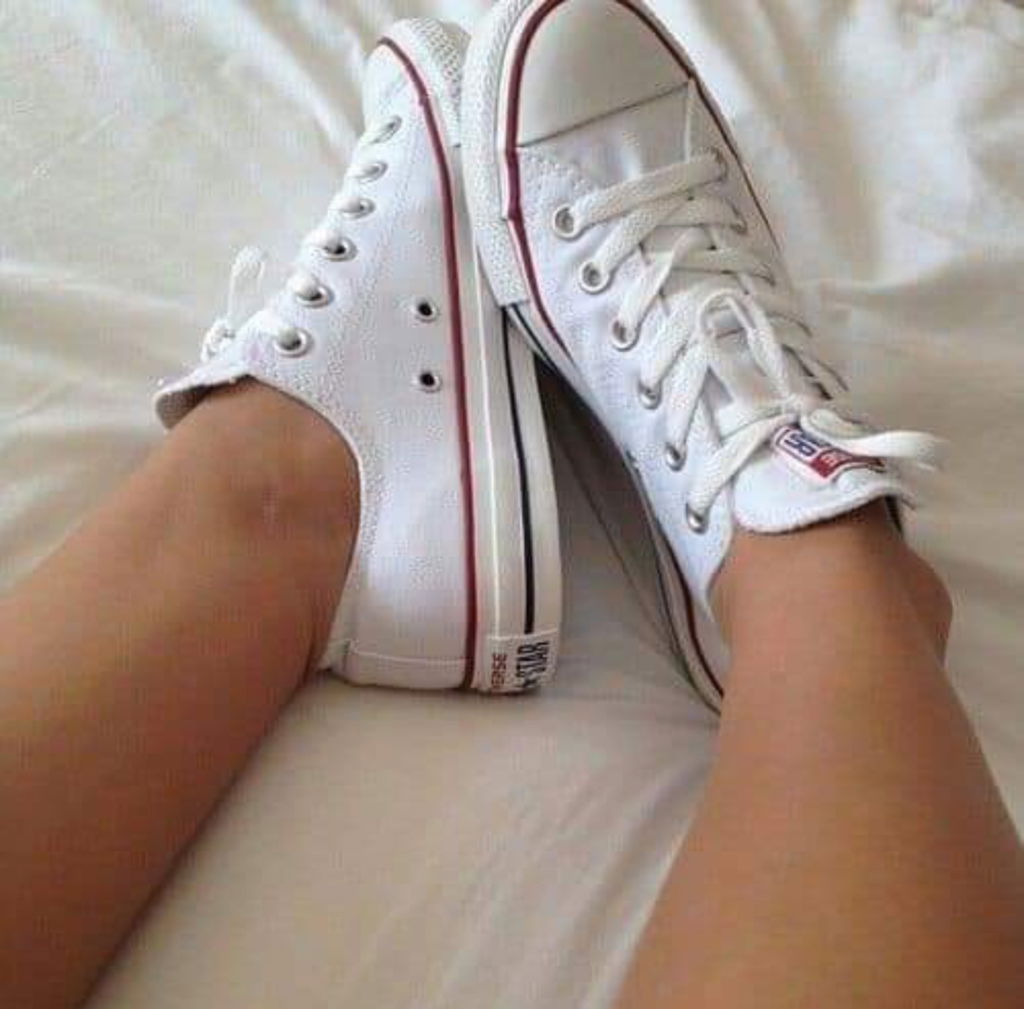 Converse blancas bajas clearance tumblr