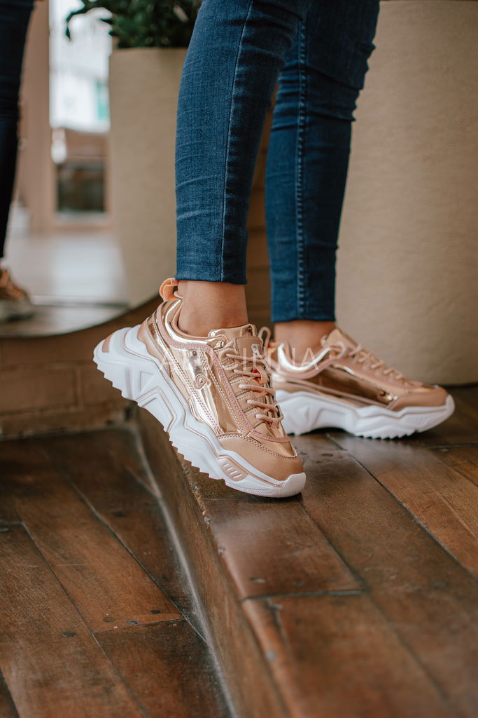 Rose gold fila disruptor outfit sale